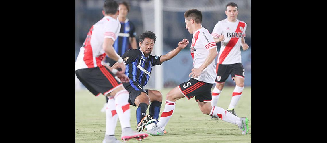 Copa Suruga Bank 2015- River 3 - Gamba Osaka 0