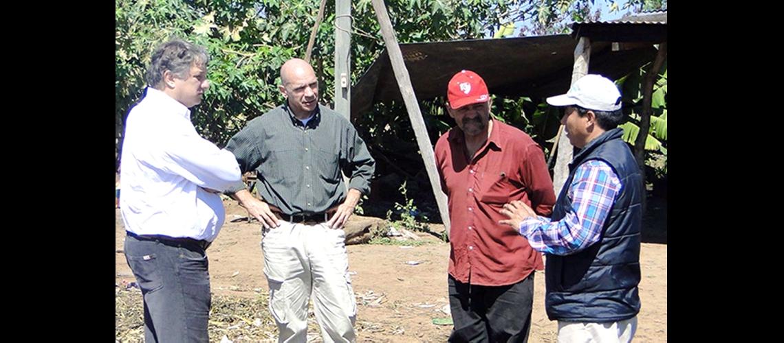  Mejoran miles de hectareas  productivas a traveacutes del recurso agua
