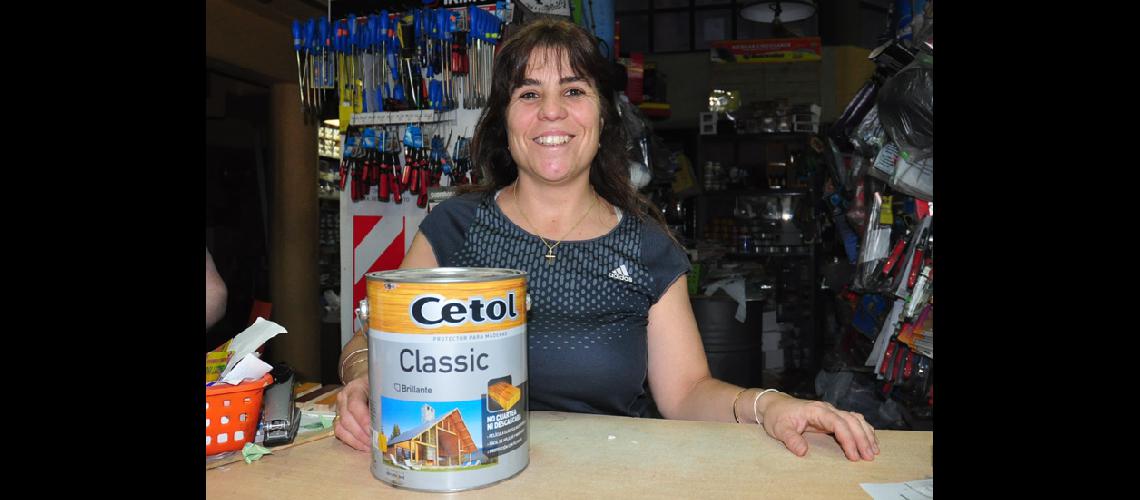 Pintureriacutea Rosa Larrieu distribuye liacutenea Cetol Maderas