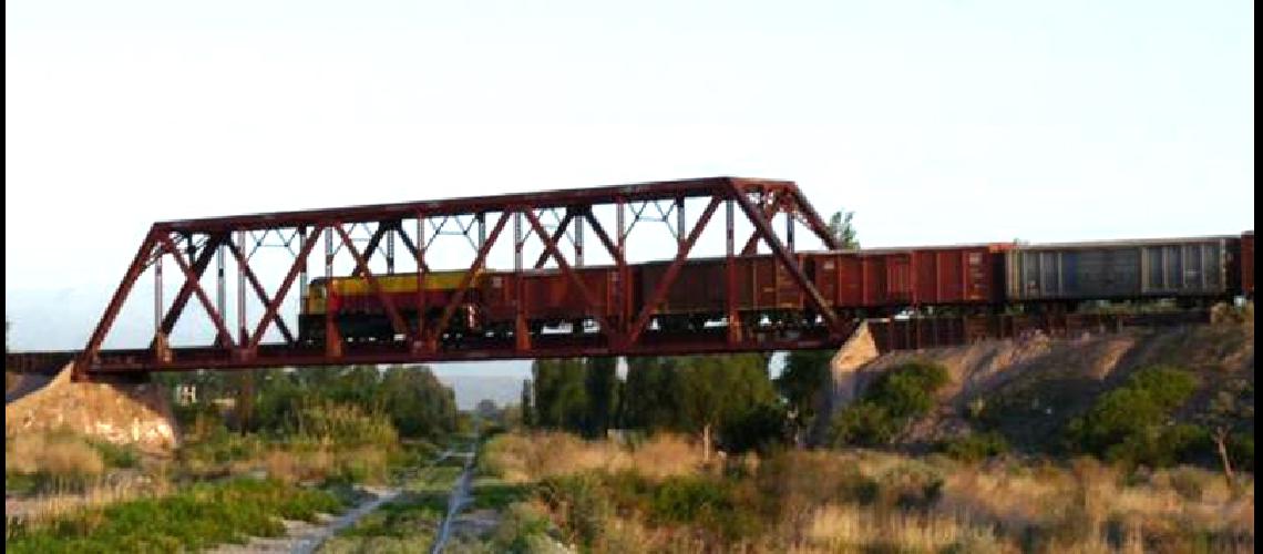 Preveacuten fuerte impacto en la produccioacuten  agroindustrial por el Belgrano Cargas