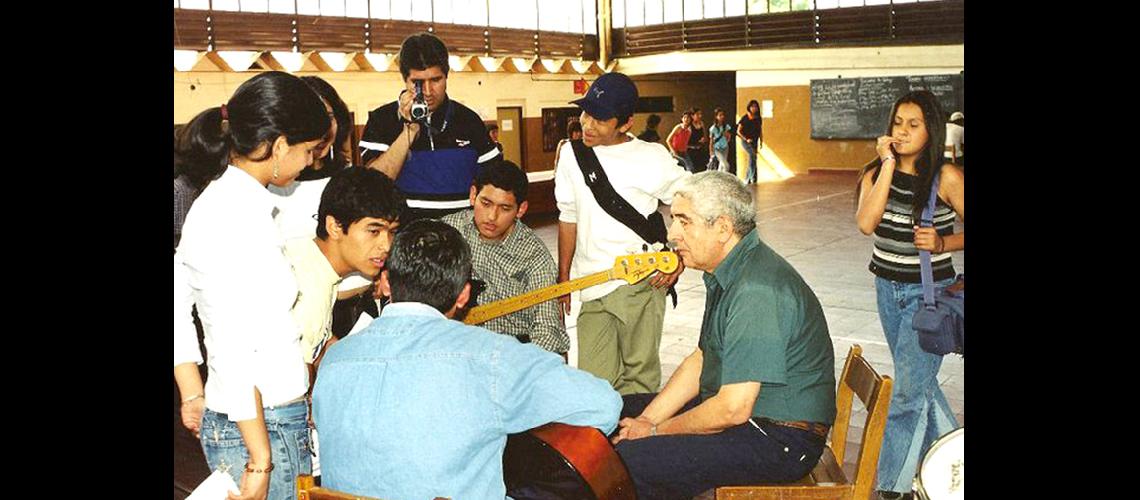 Un hecho cultural que promueve y revindica a los muacutesicos jujentildeos