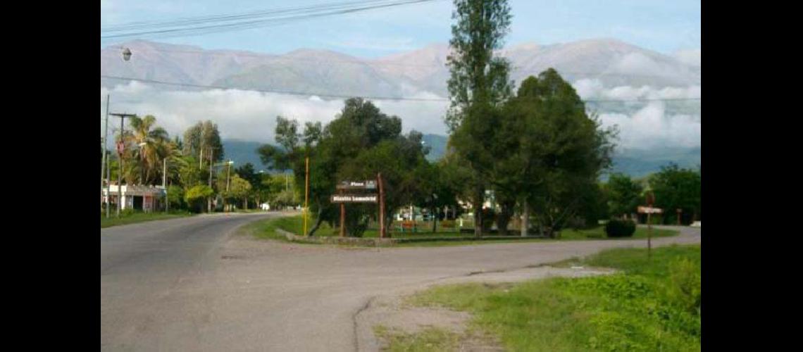 Villa Jardiacuten de Reyes disfrute asegurado