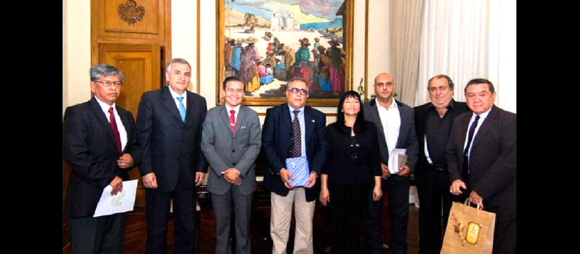 Acordaron profundizar el  intercambio  comercial y la integracioacuten  regional
