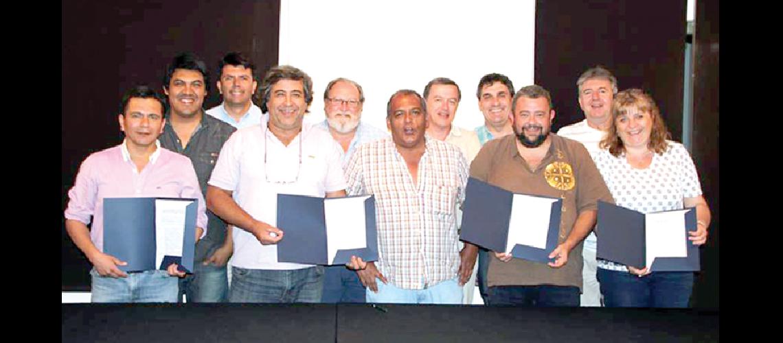 Promueven una federacioacuten argentina de  periodistas agropecuarios y agroalimentarios
