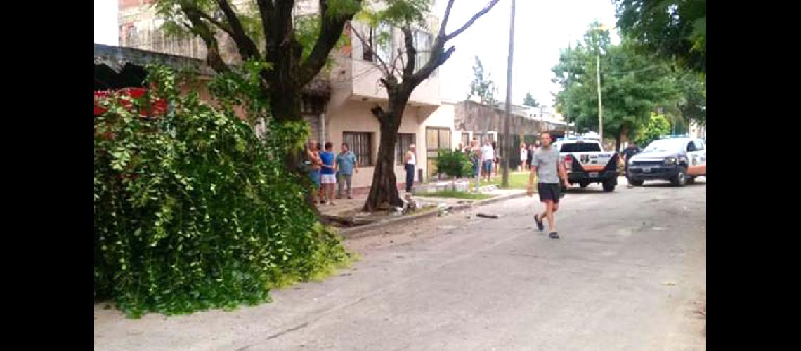 Una anciana murioacute y una nintildea resultoacute herida en San Martiacuten 