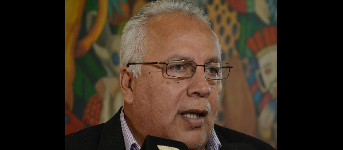 #147Hay que dialogar el salario y  las condiciones de trabajo#148