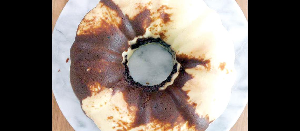 iquestFlan o brownie   Un novedoso  postre que se invierte en la coccioacuten