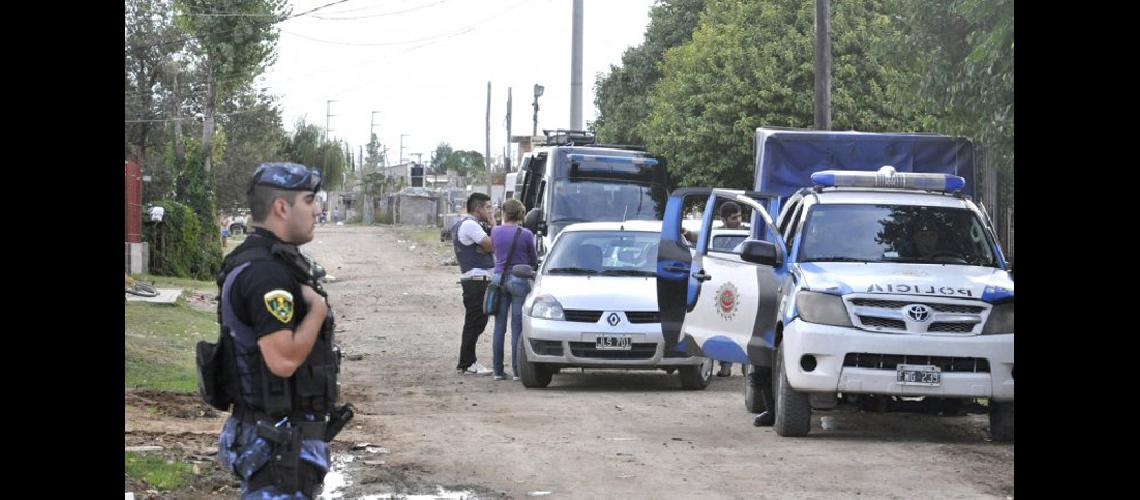 Un policiacutea detenido y acusado de abuso  sexual den La Rioja