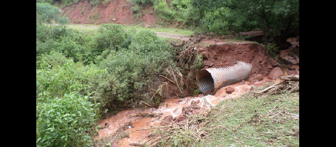 Valle Grande y Valle Colorado sufrieron  numerosos dantildeos por fuertes tormentas
