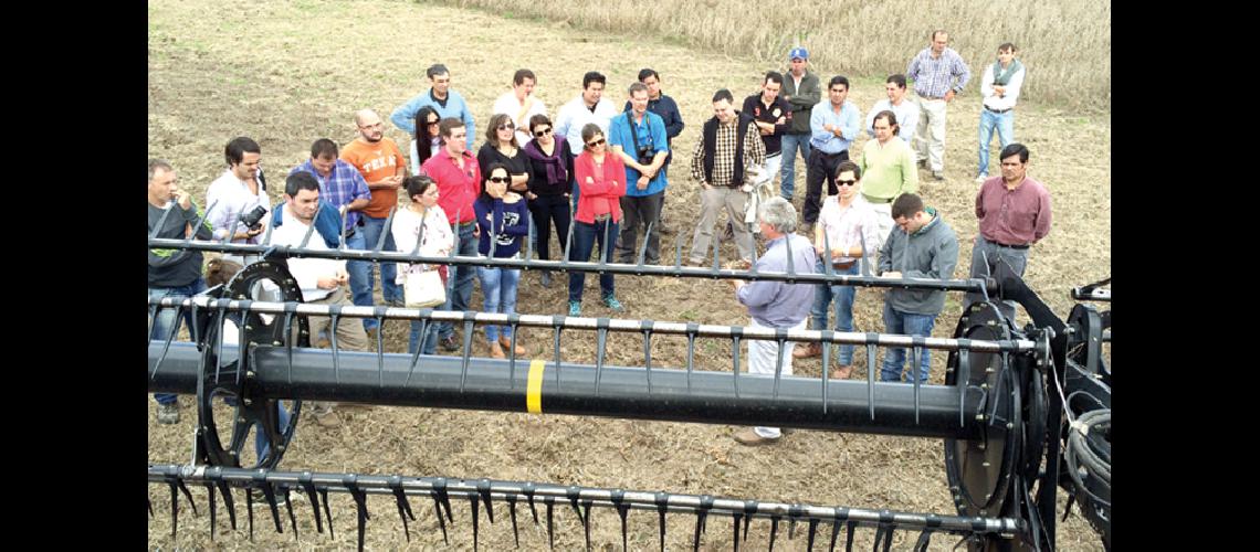 La Rural prepara liacutederes  para los nuevos desafiacuteos  