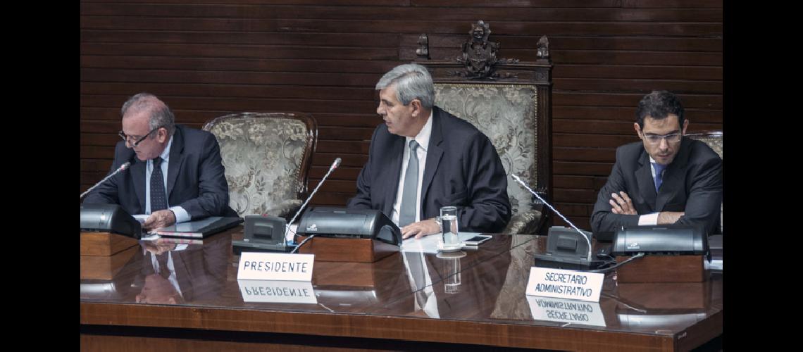 Caacutemara de Diputados tuvo ayer su deacutecima sesioacuten extraordinaria