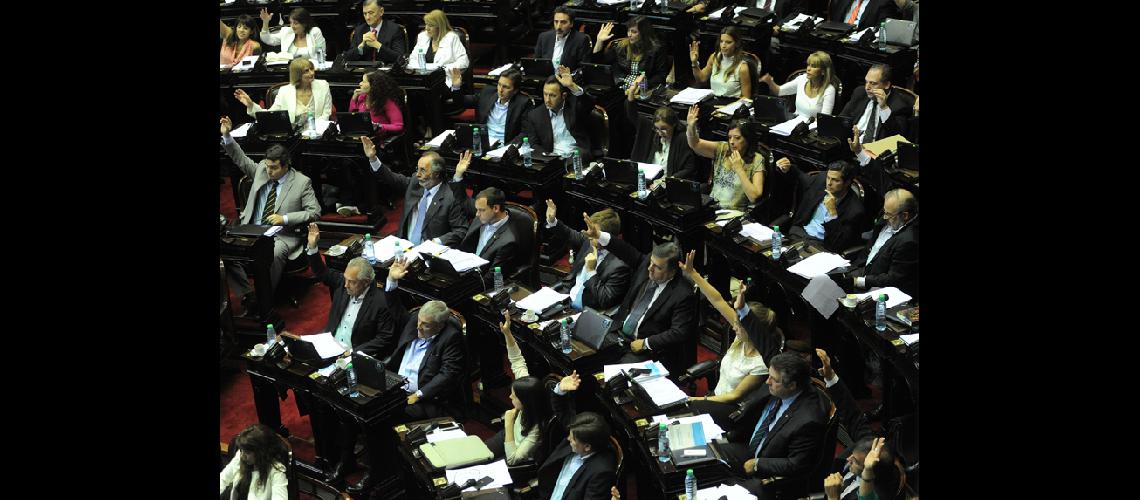 Diputados debatiacutea el acuerdo con holdouts