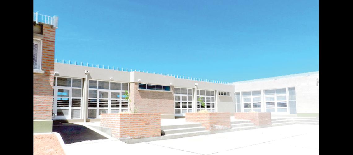 Escuela integrada al  paisaje de Humahuaca