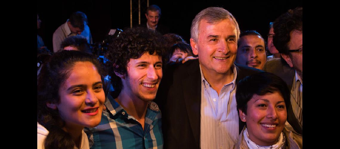 El Gobernador analizoacute temas de la marcha de su gestioacuten
