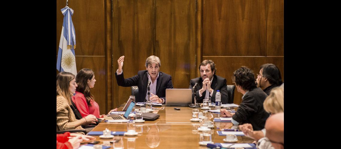 El Gobierno presentoacute plan financiero para el 2016