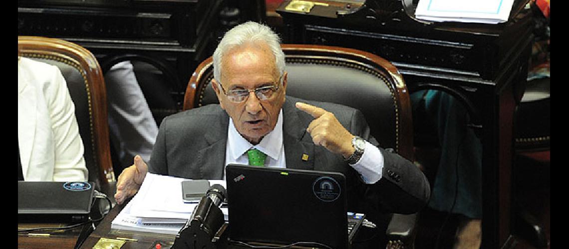  La oposicioacuten define si acompantildea emergencia laboral en Diputados
