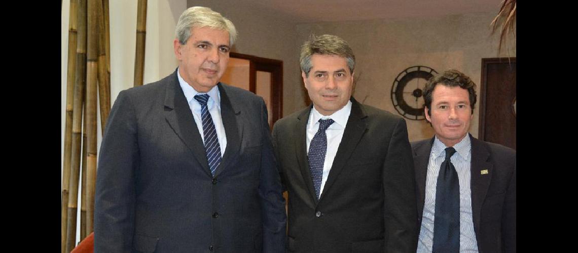 Haquim valoroacute apertura de oferta acadeacutemica