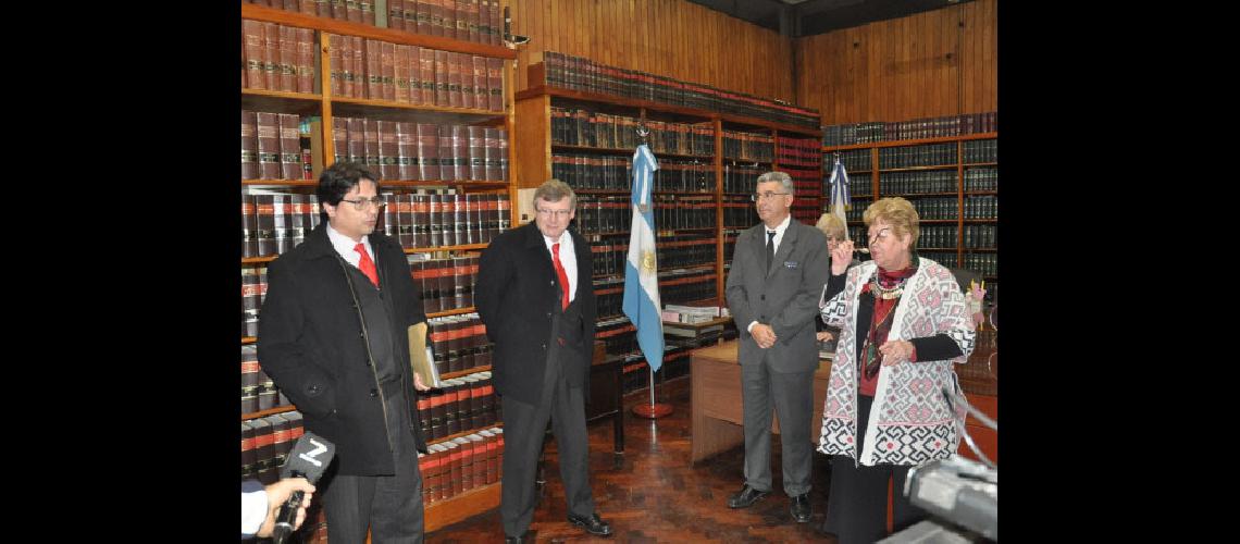Donacioacuten para el  Ministerio de Acusacioacuten