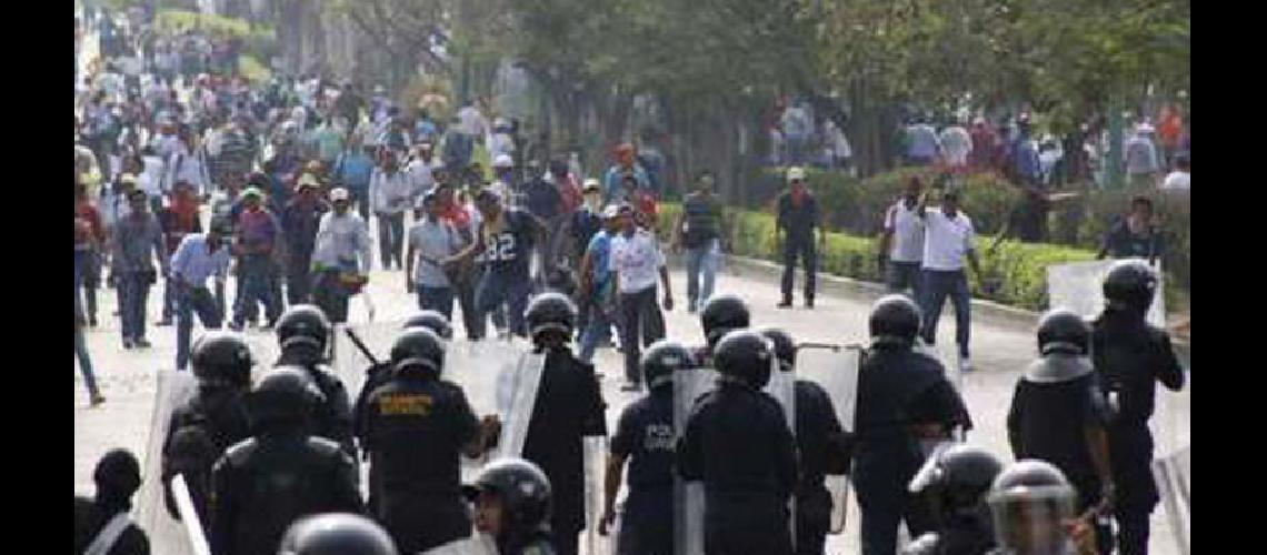  Maestros de Oaxaca declararon una tregua en sus reclamos