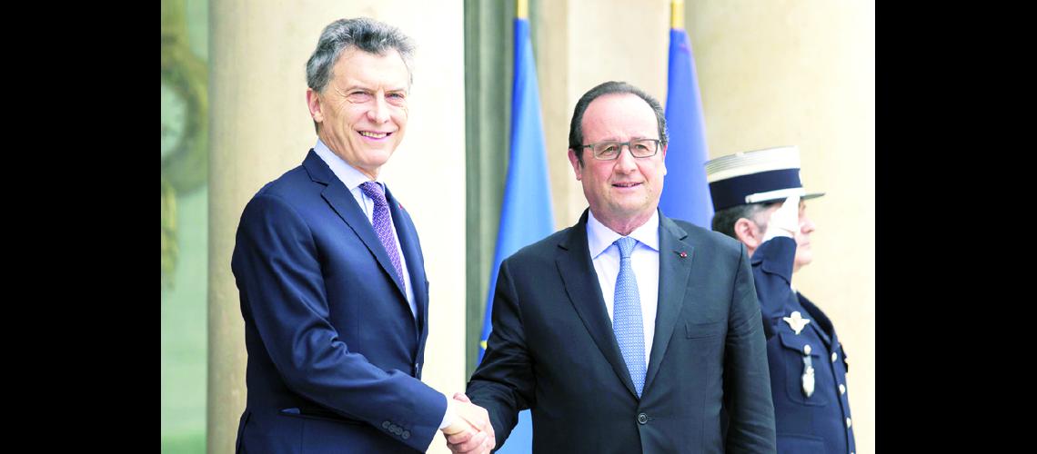 Macri se reunioacute con Hollande en Pariacutes