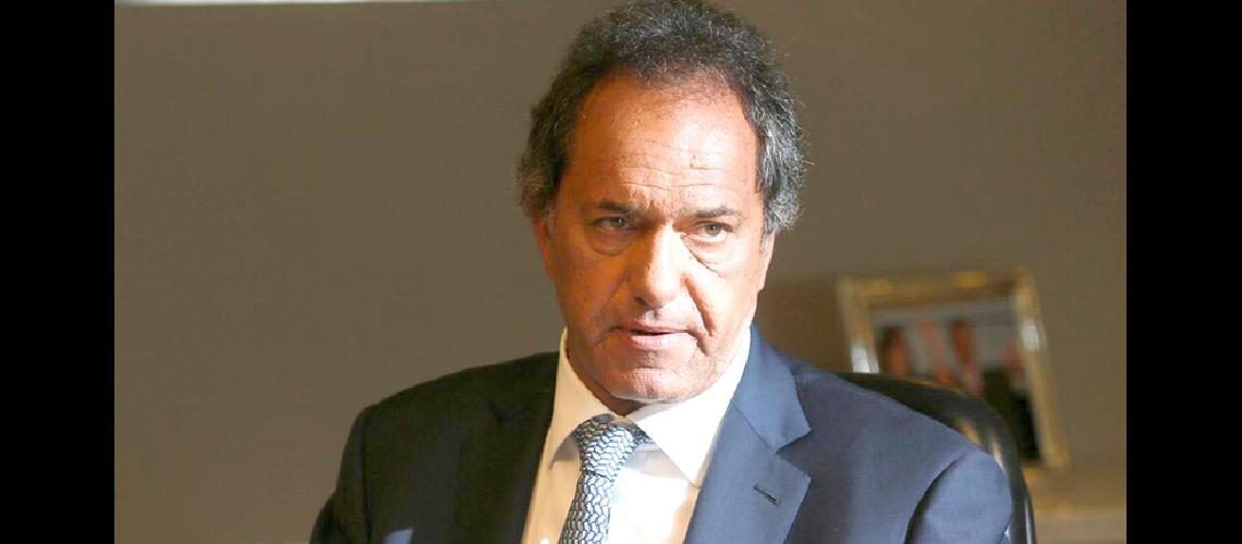 Scioli desmintioacute retiro de 20000 millones del Tesoro Provincial