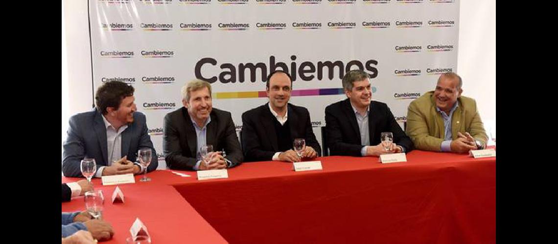 La UCR oficializoacute alianza con el PRO en Santa Fe