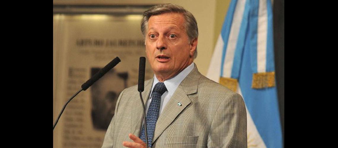 Arangure expondraacute ante diputados la suba de tarifas