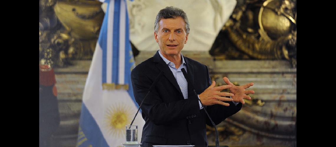 Macri en Qatar para buscar inversiones