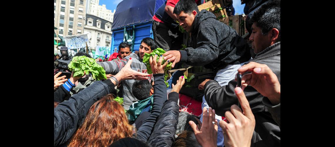 Productores reclamaron creacuteditos blandos para los terrenos ociosos