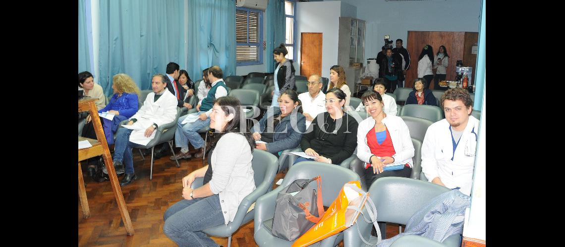 Profesionales se capacitaron en Tratamientos de Caacutencer de Pulmoacuten