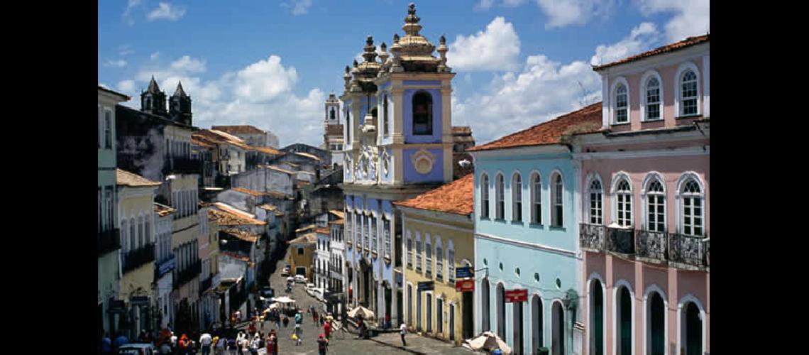 Salvador de Bahiacutea la  ciudad de las iglesias