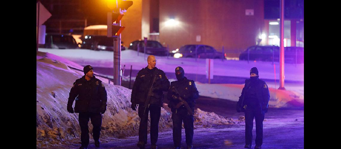 Mueren seis musulmanes tras  sangriento ataque #147terrorista#148