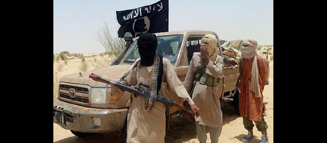 Tres milicias islamistas del Sahel se fusionaron  bajo bandera de Al Qaeda