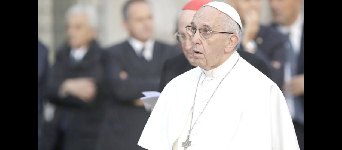  Francisco vuelve a  elegir una caacutercel para  el Jueves Santo