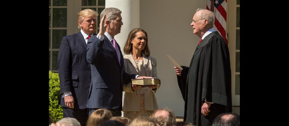 Trump completoacute  la Cortes Suprema