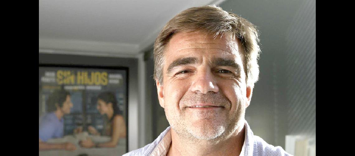 Por sospechas de  corrupcioacuten se va el  presidente del INCAA