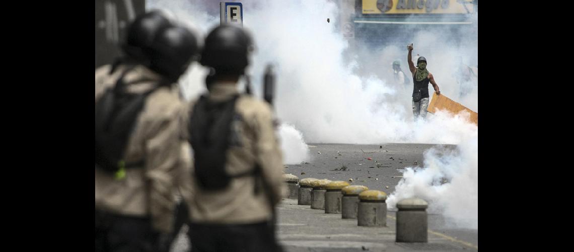 La oposicioacuten venezolana  otra vez fue reprimida
