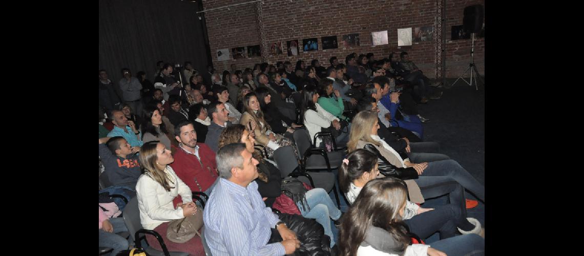 La maacutegica noche en la que Pucho Gonzaacutelez compartioacute su corazoacuten
