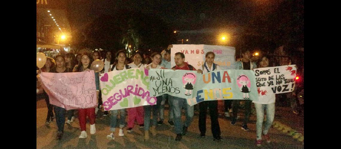 Marcharon joacutevenes de Libertador solicitando una mayor seguridad 