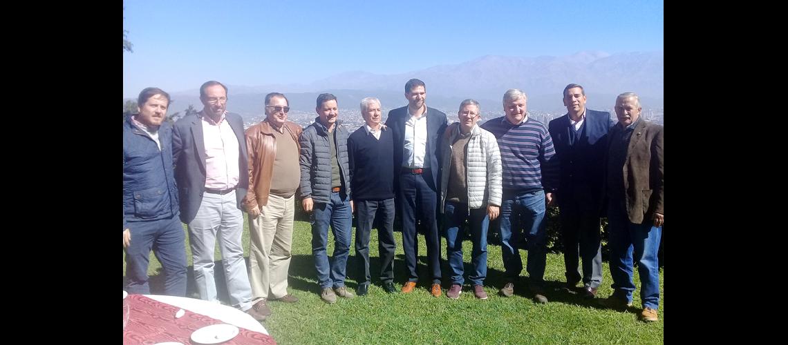 Primera reunioacuten de la mesa tabacalera en Jujuy 