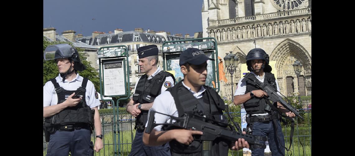 Frustrado atentado  atemorizoacute a Francia
