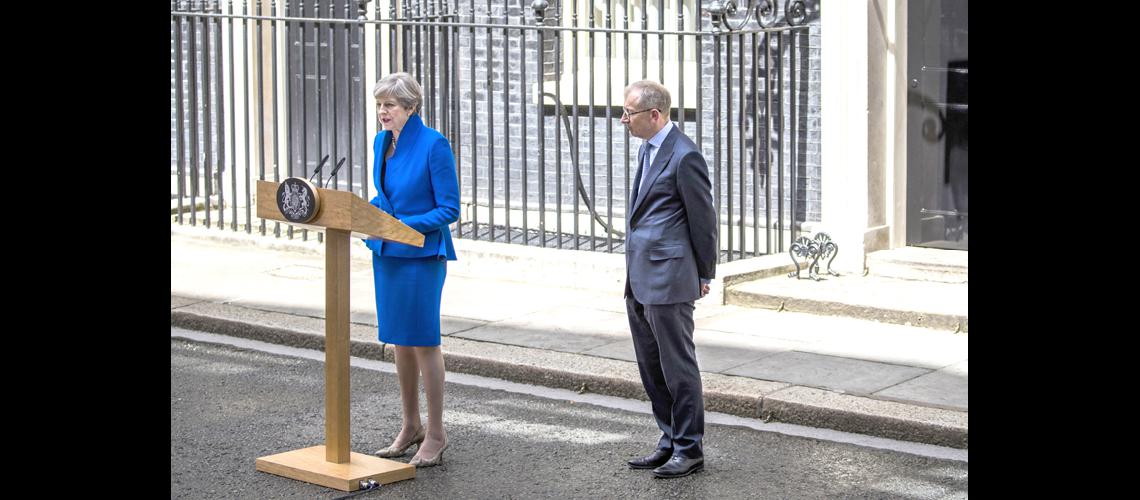 May formaraacute un gobierno en minoriacutea en Reino Unido