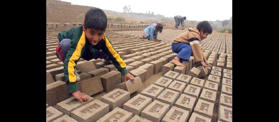  Se conmemoroacute el Diacutea Mundial contra el Trabajo Infantil