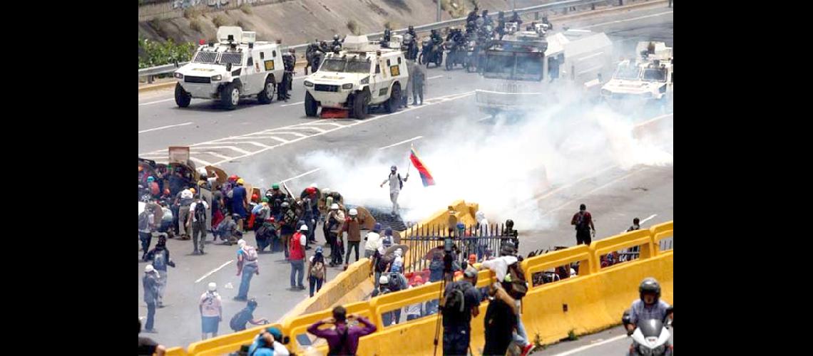 147Trancazo nacional148 de  opositores en Venezuela