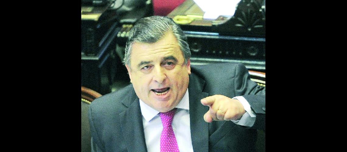 Cambiemos busca dar media sancioacuten a la ley de responsabilidad empresaria