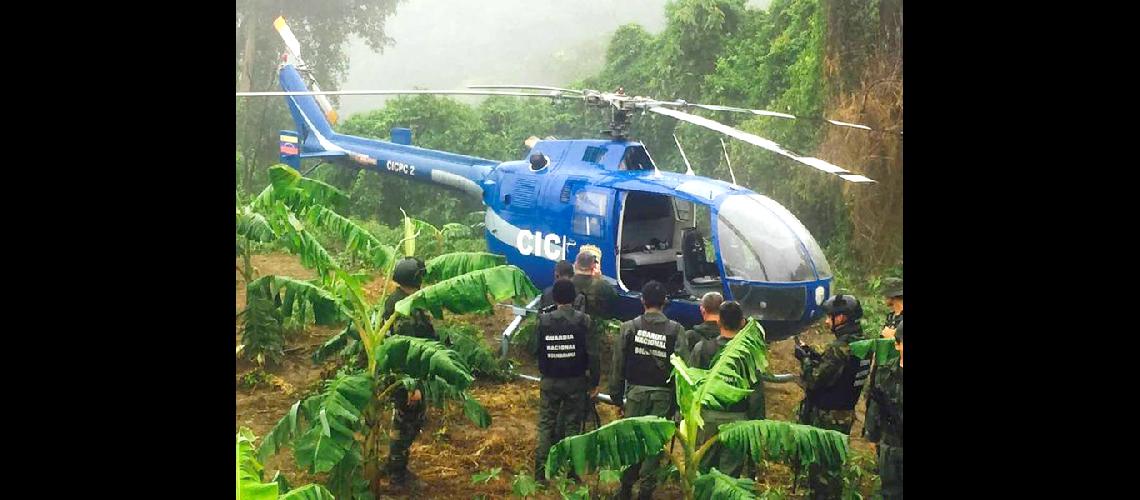 Policiacutea atacoacute en Caracas el TSJ con un helicoacuteptero