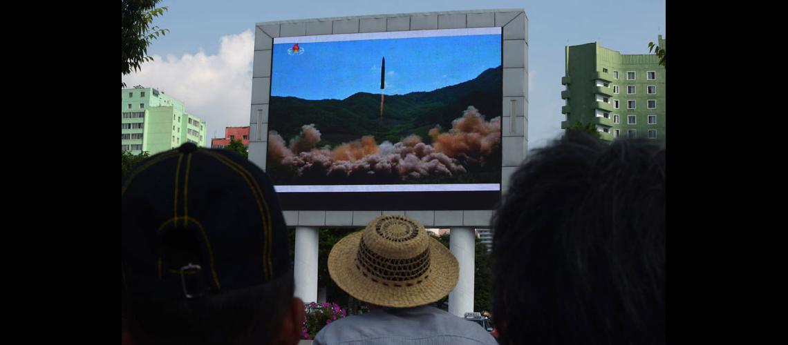 Norcorea lanzoacute un misil  baliacutestico intercontinental