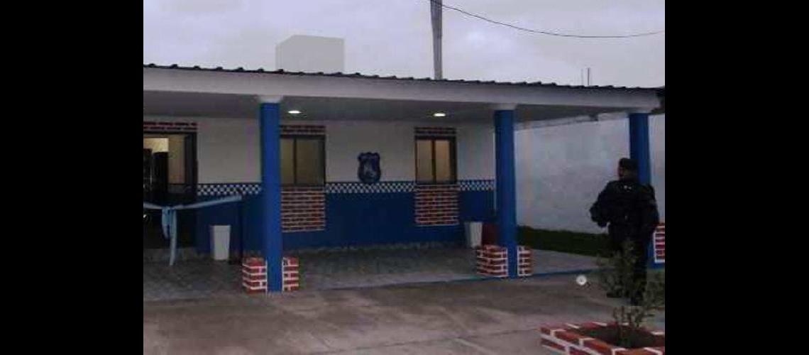 Hallaron ahorcada a una nintildea en su casa 