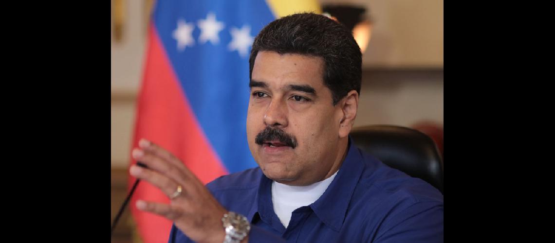 Maduro prohibioacute las manifestaciones