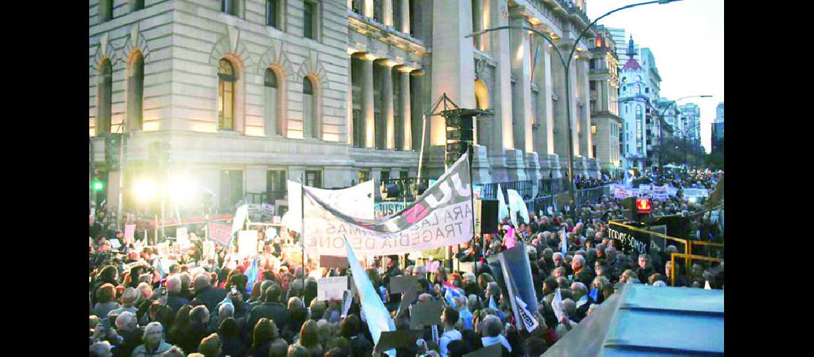 Marcha por la Justicia y contra la corrupcioacuten